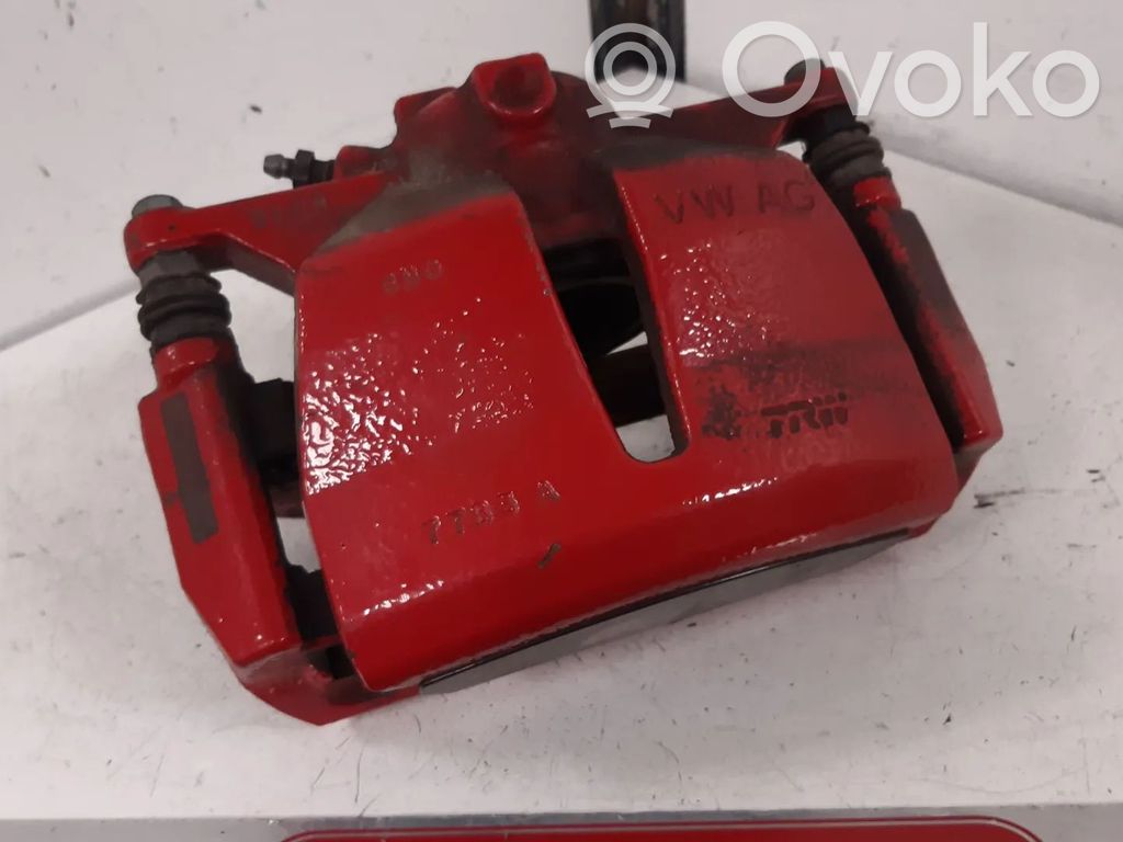 Etujarrusatula   8V0615124F,8V0615124C