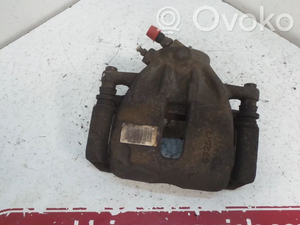 Citroen C3 Pluriel Etujarrusatula 