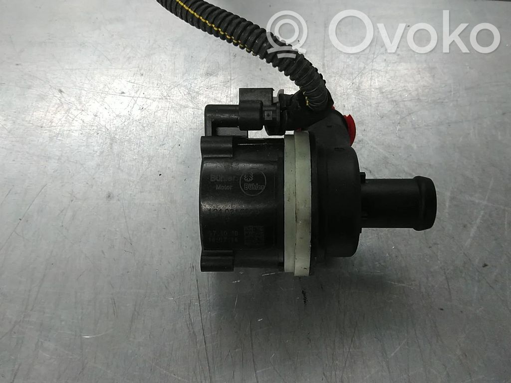 Opel Corsa D Water pump 
