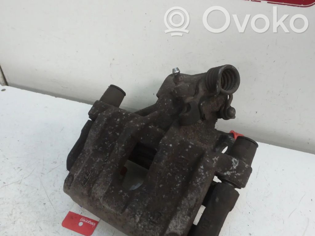 Ford C-MAX I Galinis suportas 