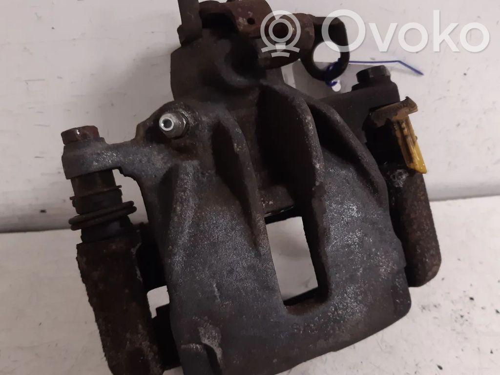 Opel Vivaro Tylny zacisk hamulcowy 