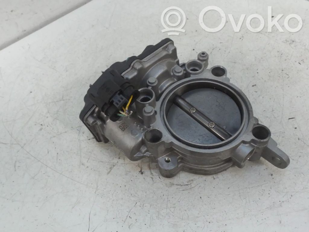 BMW 1 F20 F21 Przepustnica elektryczna 