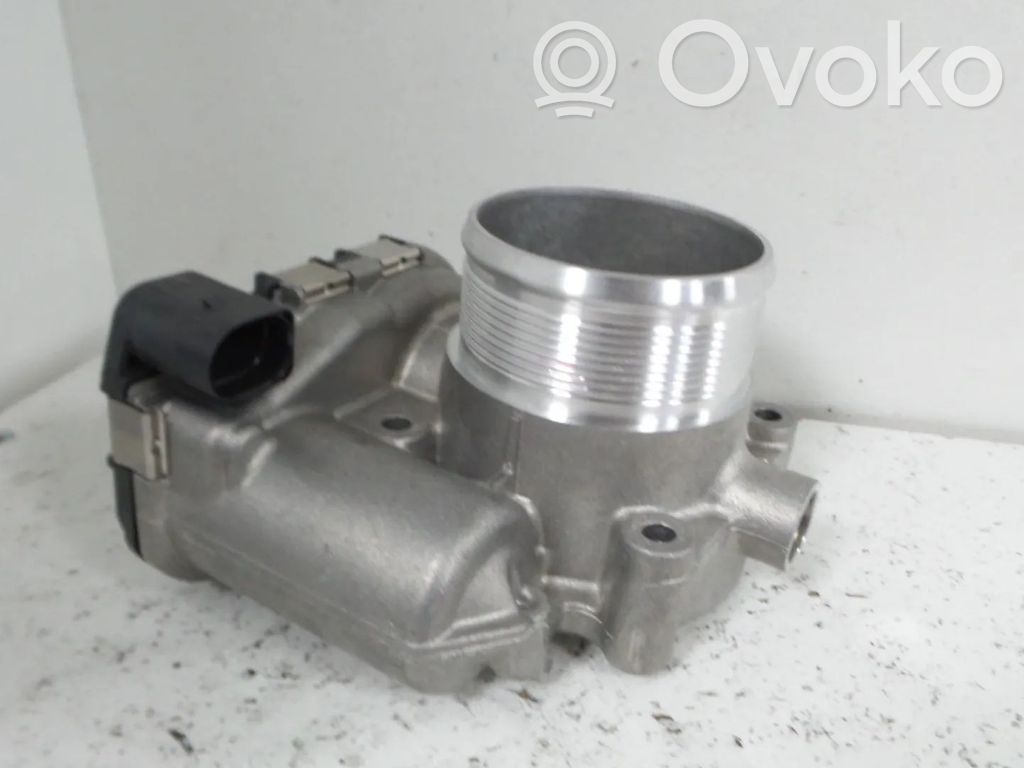 Audi A4 S4 B9 Przepustnica elektryczna 
