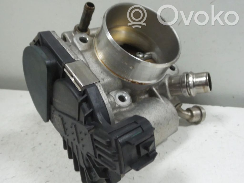 Opel Astra J Elektrische Drosselklappe 