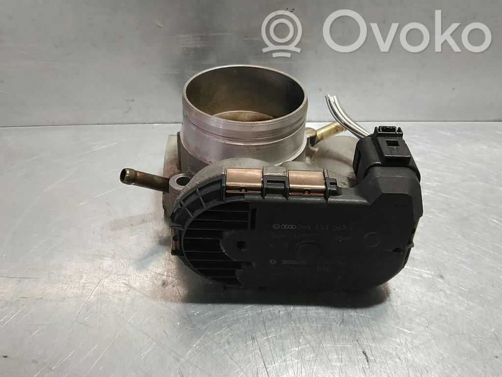 Audi A3 S3 8P Corp supapă electrică clapetă 
