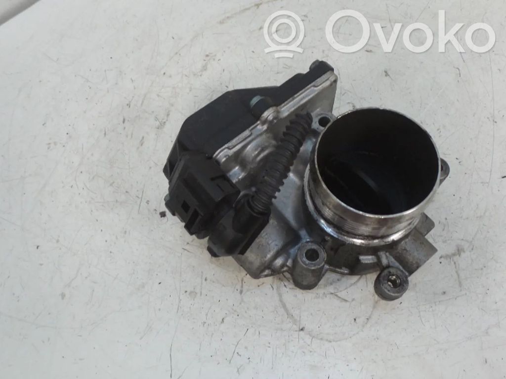 Volkswagen Golf VI Valvola corpo farfallato elettrica 