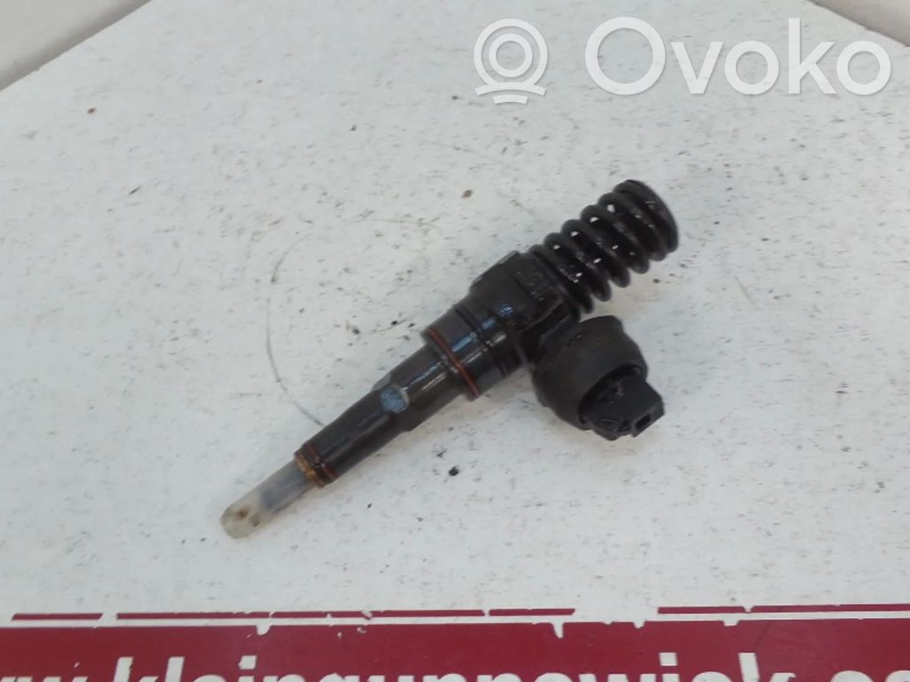 Audi A4 S4 B6 8E 8H Inyector de combustible 