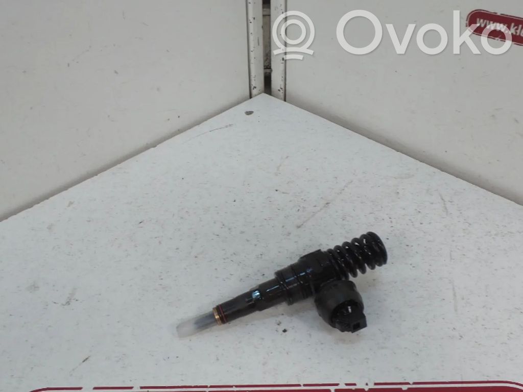 Volkswagen Touran I Injector combustibil 