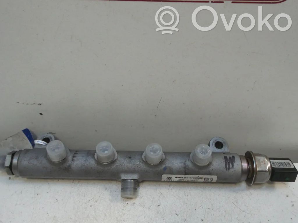 Audi A8 S8 D4 4H Rampă alimentare injectoare 