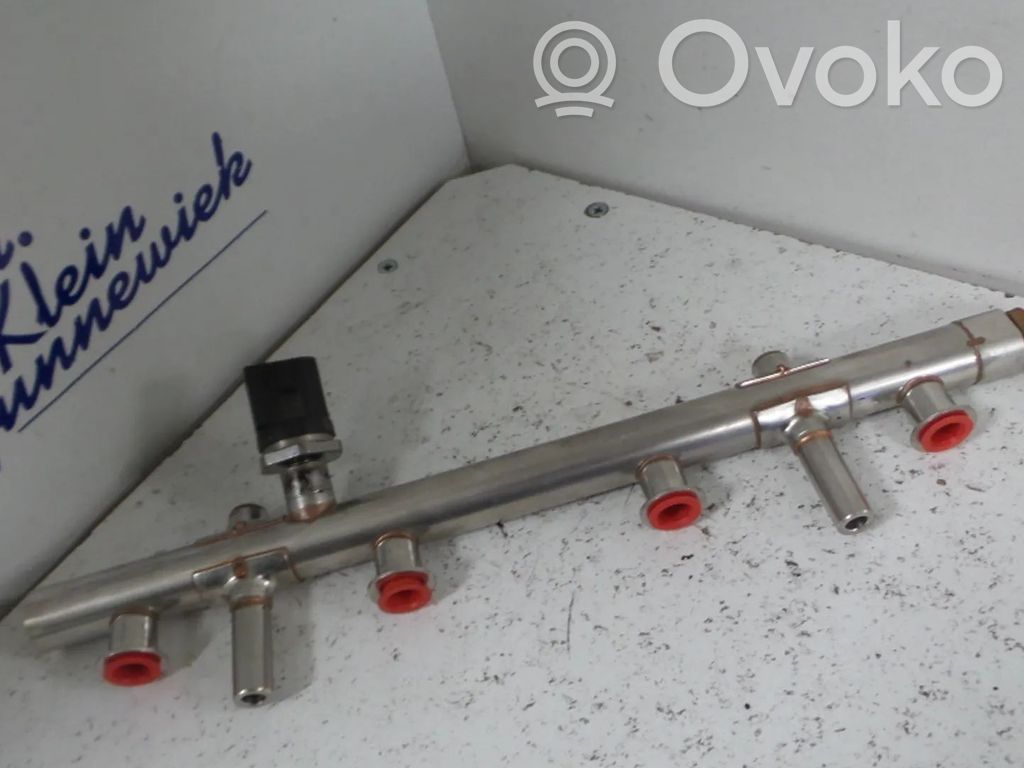 Volkswagen PASSAT B8 Rampă alimentare injectoare 