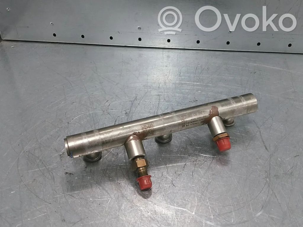 Audi A8 S8 D3 4E Polttoainepääputki 