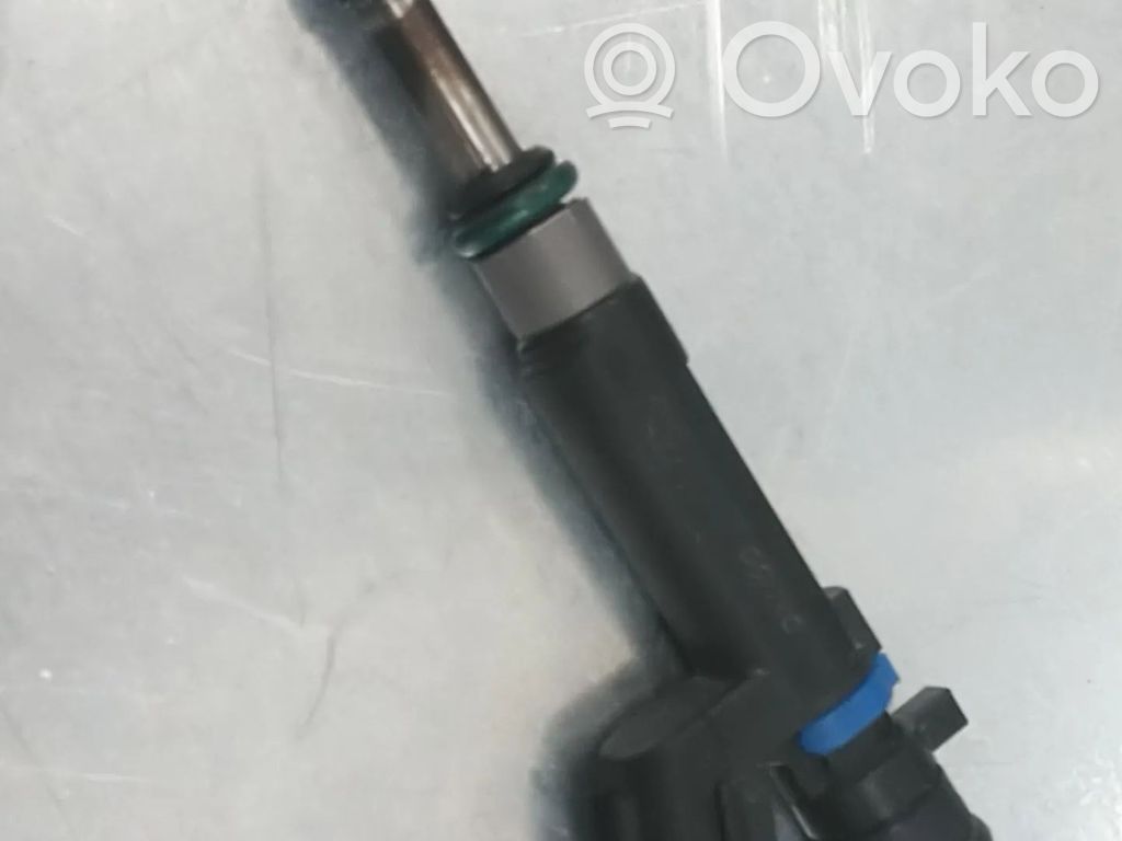 Renault Captur II Fuel injector 
