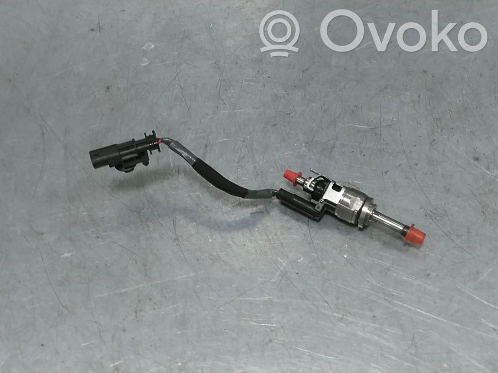 Volvo XC60 Fuel injector 