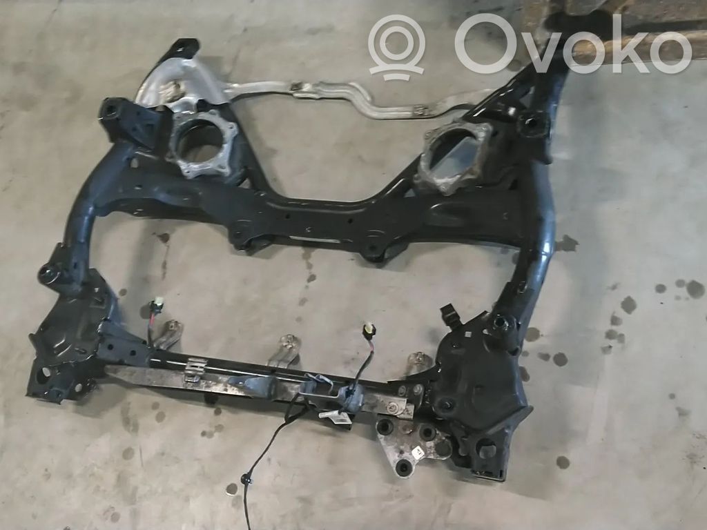 BMW 3 F30 F35 F31 Etuapurunko 