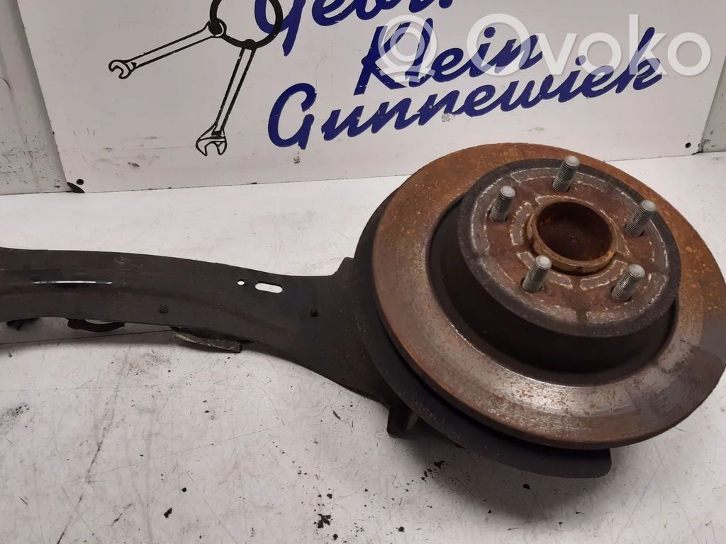 Ford C-MAX II Aizmugurē riteņa rumbas vārpstas šarnīrs (stupica, capfa) 
