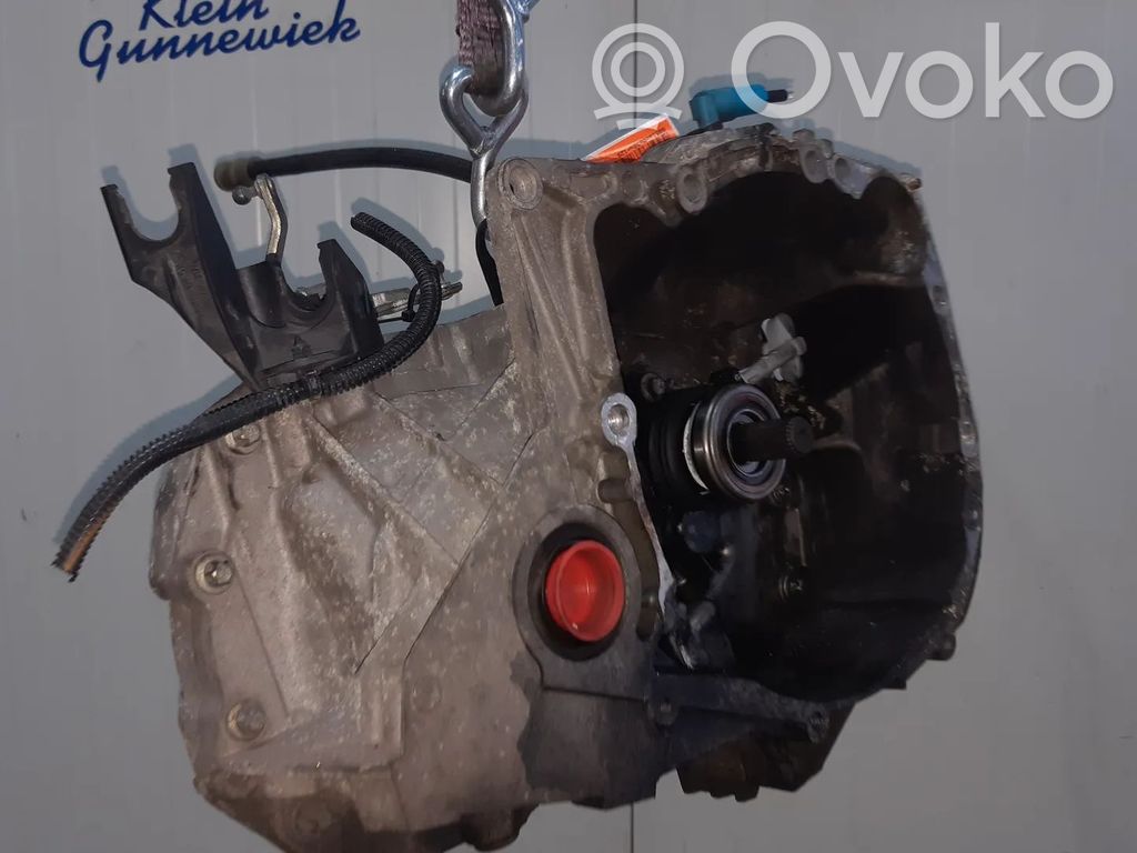 Renault Clio III Manualna 5-biegowa skrzynia biegów 