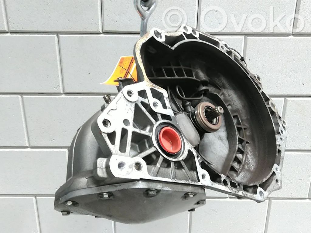 Opel Corsa E Scatola del cambio manuale a 5 velocità 