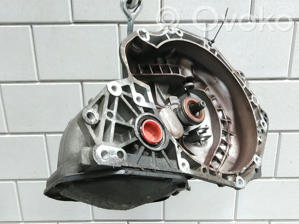 Opel Corsa D Manual 5 speed gearbox 
