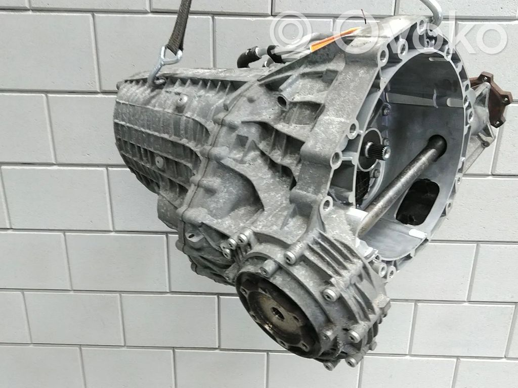 Audi A4 S4 B9 Caja de cambios manual de 5 velocidades 