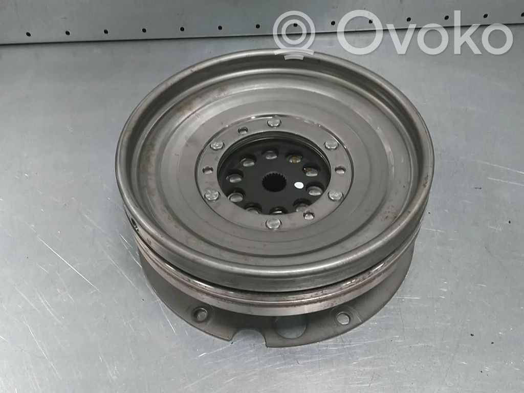 Audi A4 S4 B9 Koło zamachowe 