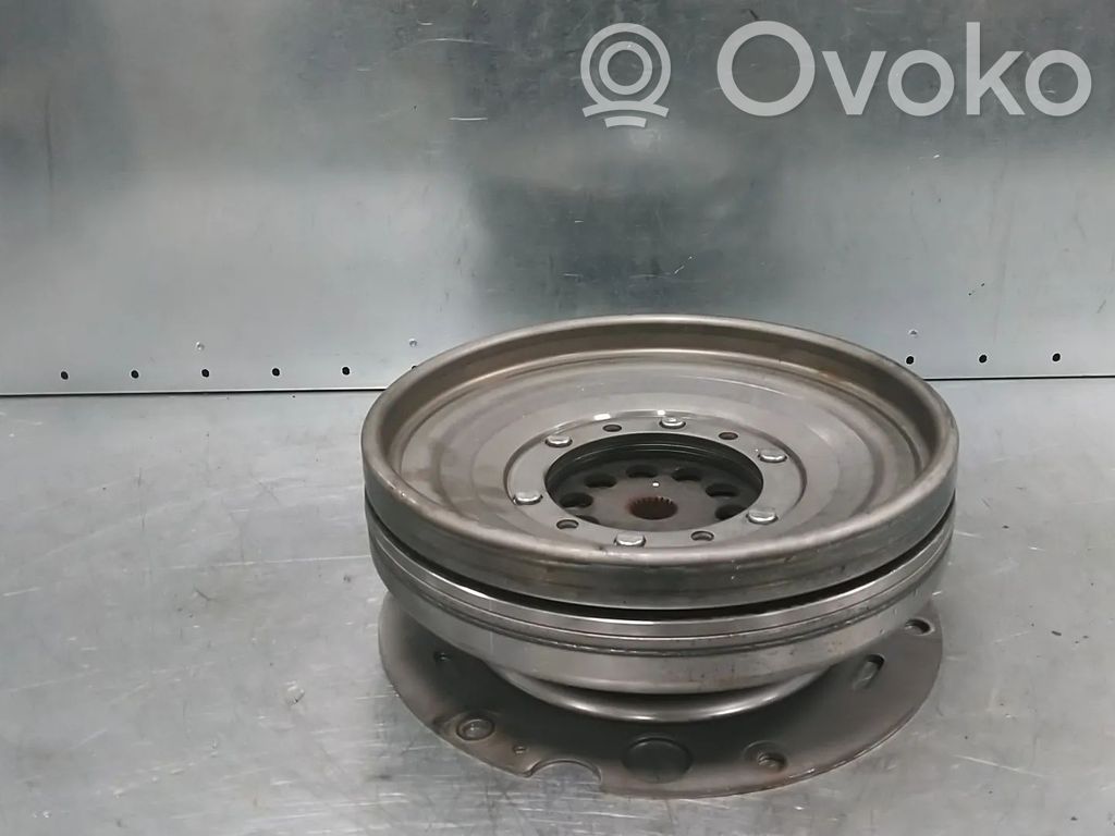 Audi A4 S4 B9 Koło zamachowe 