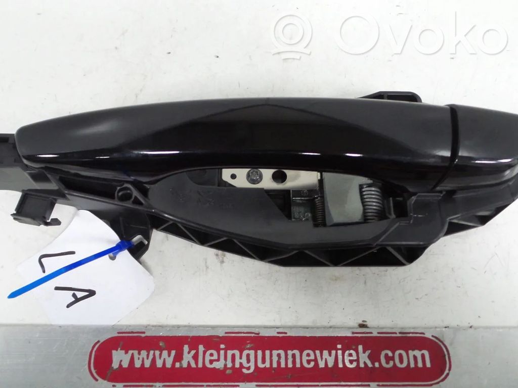Citroen C3 Aircross Takaoven kahvan suoja 