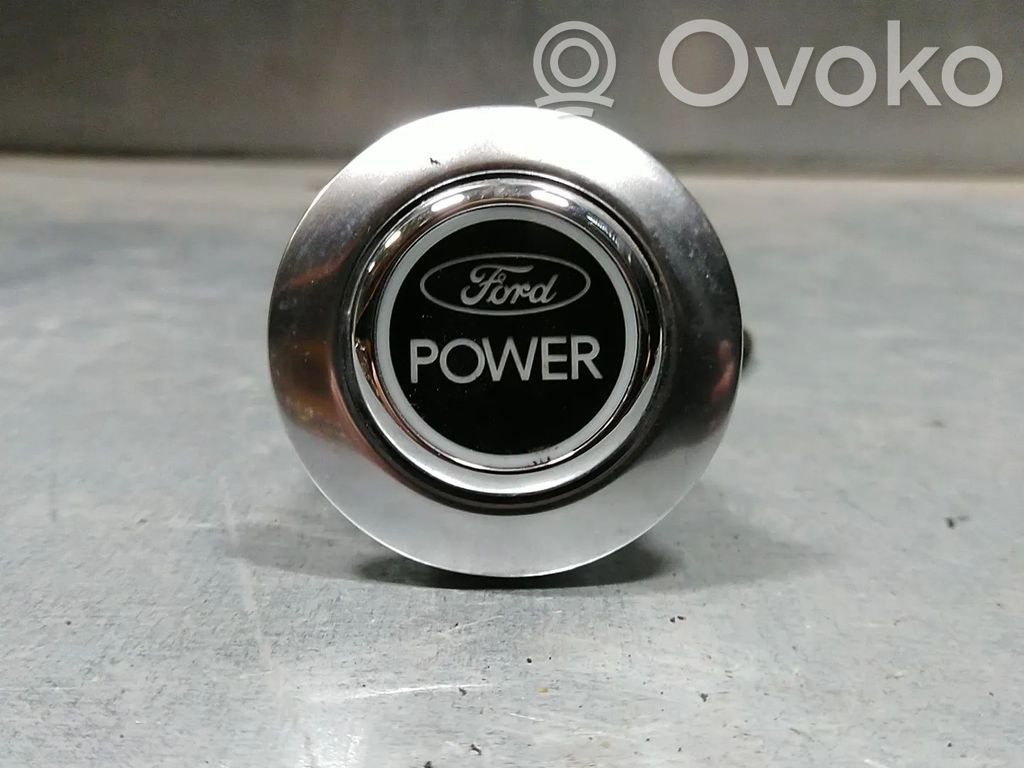 Ford Kuga II Otros repuestos del interior 