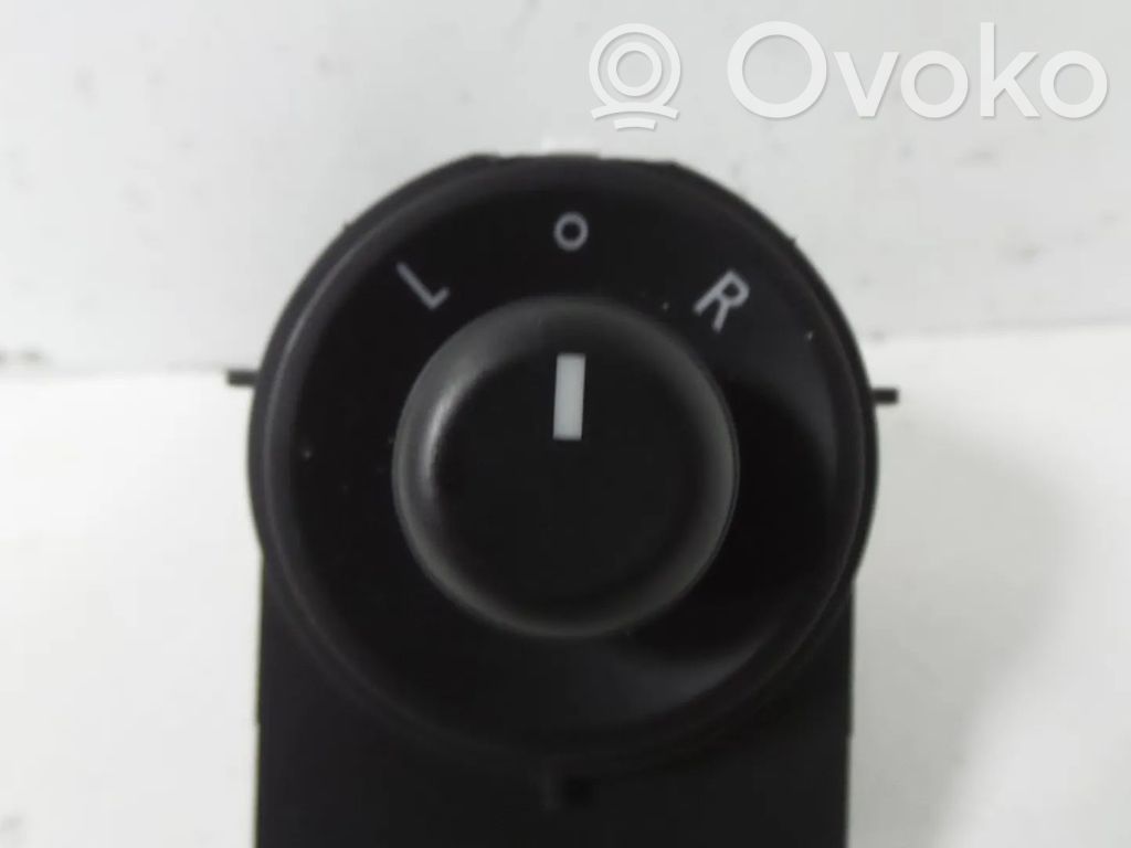 Opel Karl Alte piese de interior 
