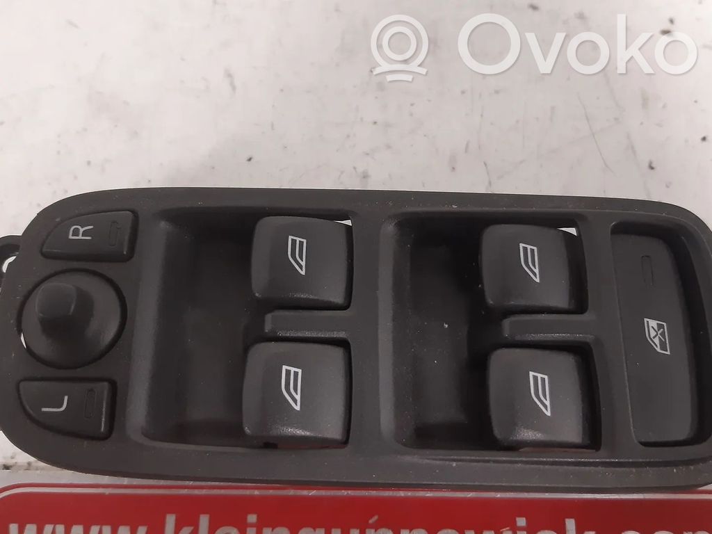 Volvo V50 Other interior part 