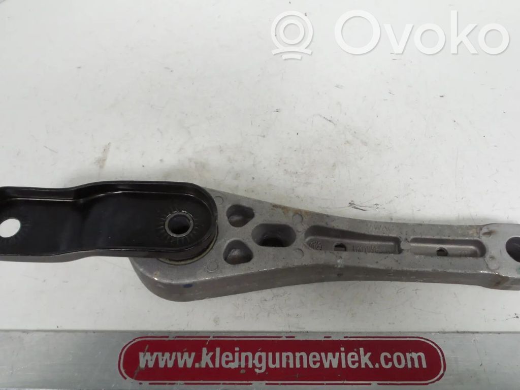 Volkswagen Jetta VI Soporte de la caja de cambios 