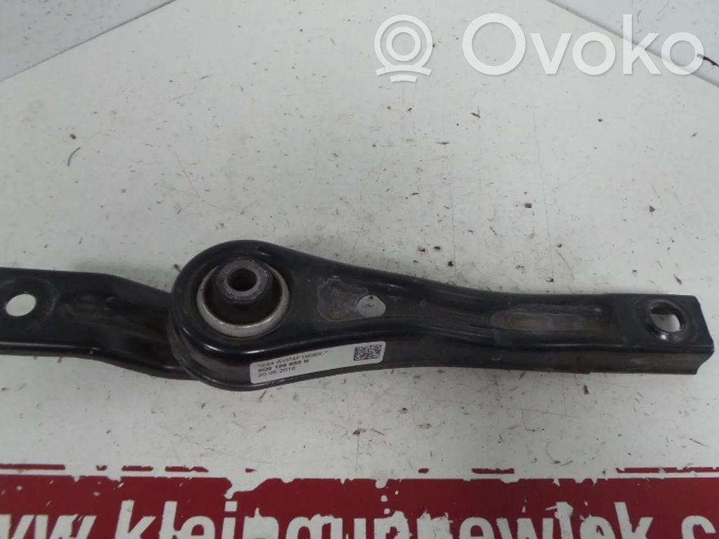 Skoda Karoq Soporte de la caja de cambios 