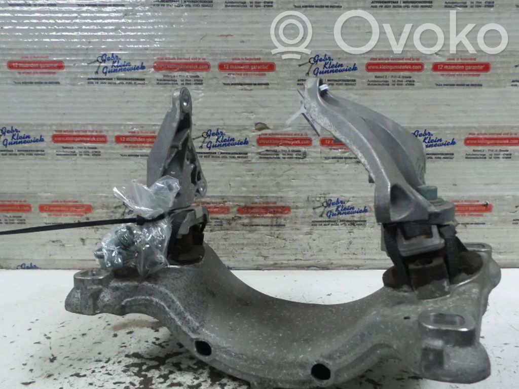 Audi A8 S8 D3 4E Soporte de la caja de cambios 