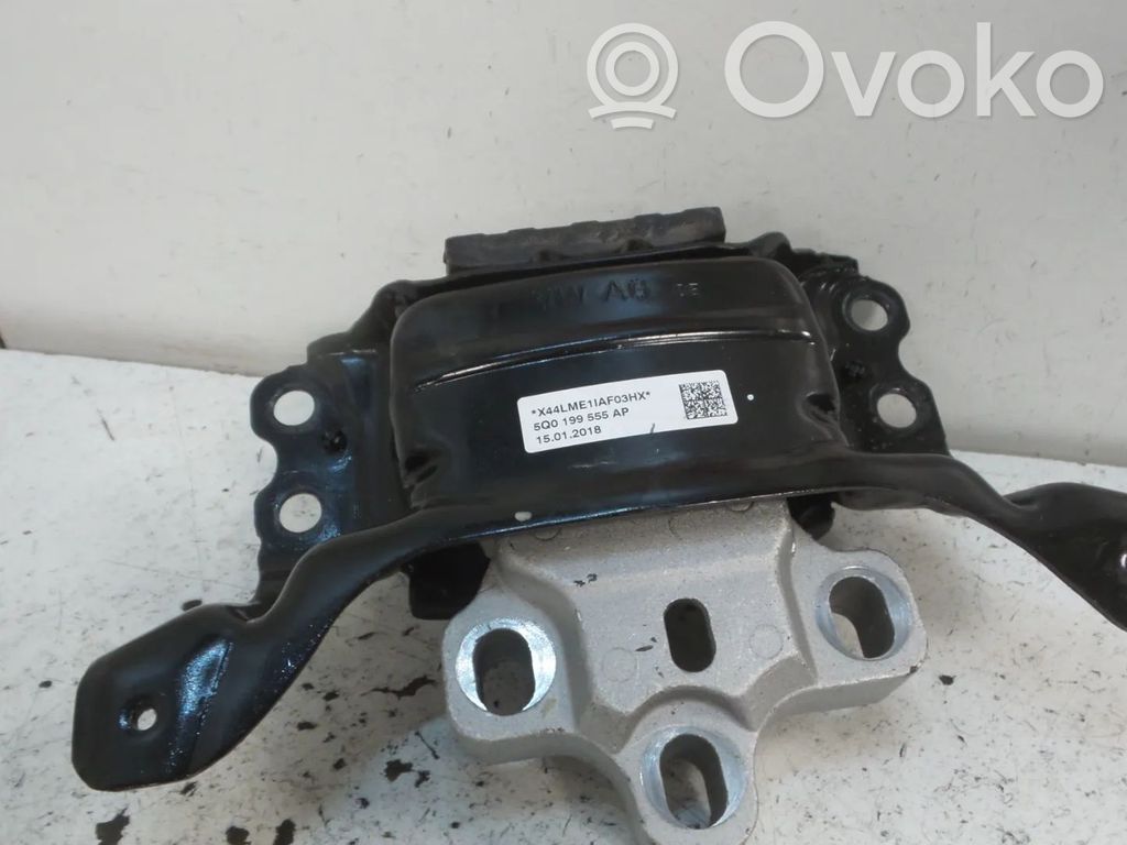 Audi A3 S3 8V Mocowanie / Uchwyt skrzyni biegów 