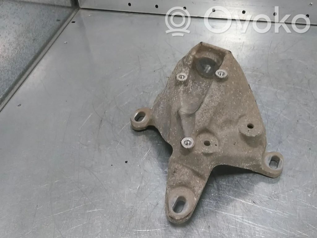 Audi Q7 4M Gearbox mount 