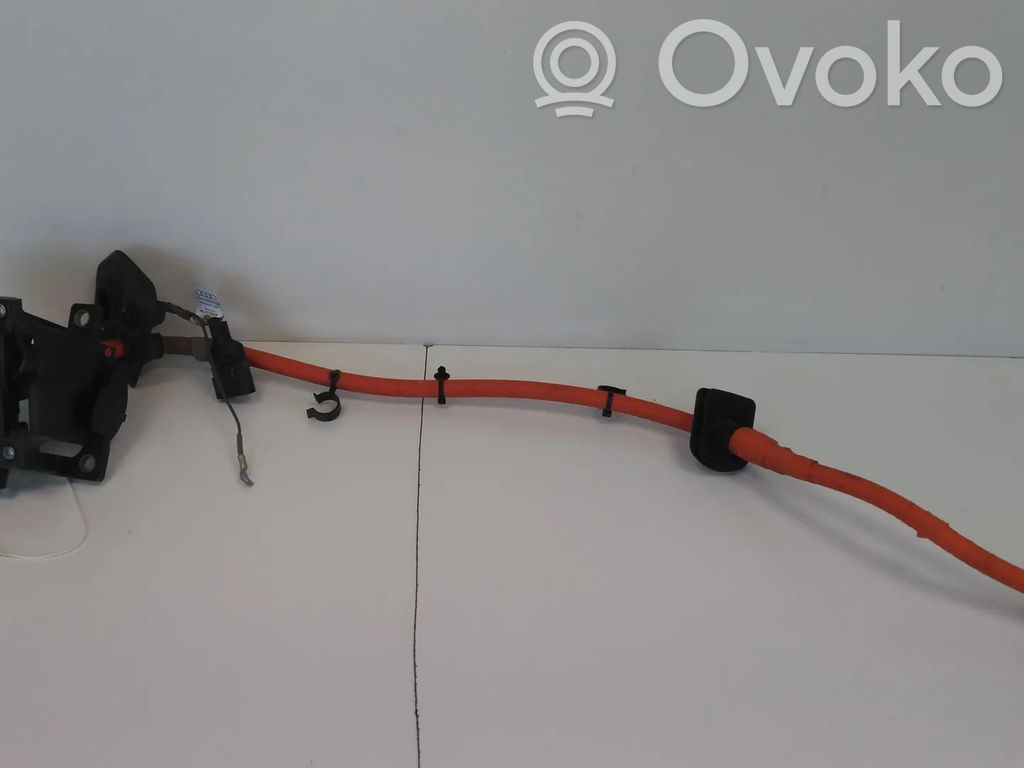 Audi e-tron High voltage cable 