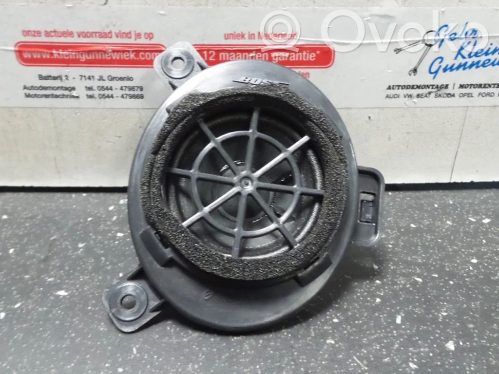 Audi Q7 4L Etuoven kaiutin 