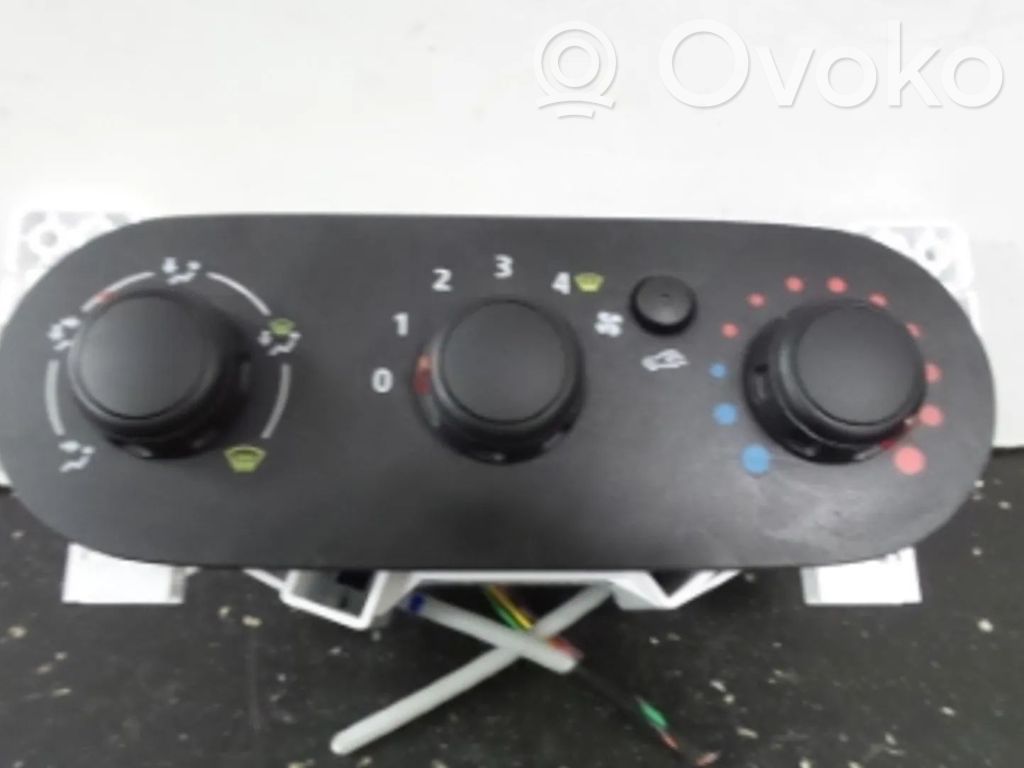 Opel Vivaro Unitate control climatizare 