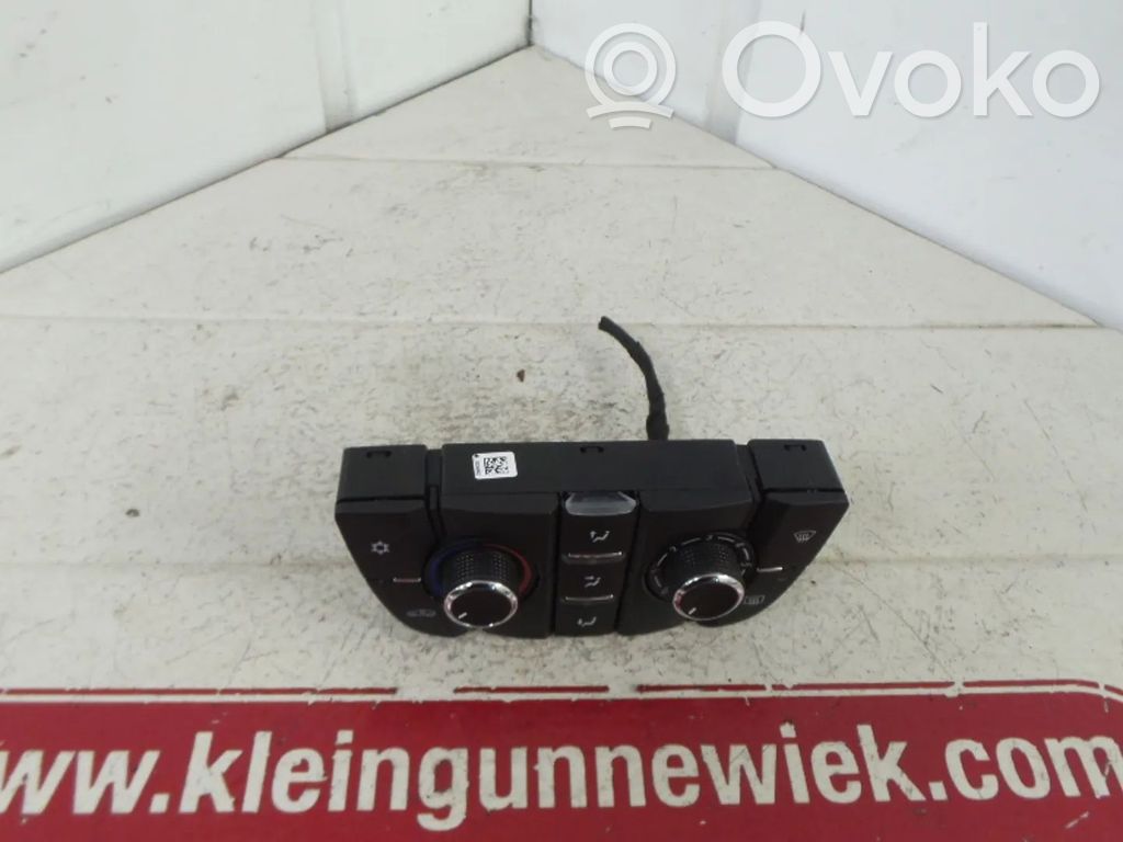 Opel Astra J Panel klimatyzacji 