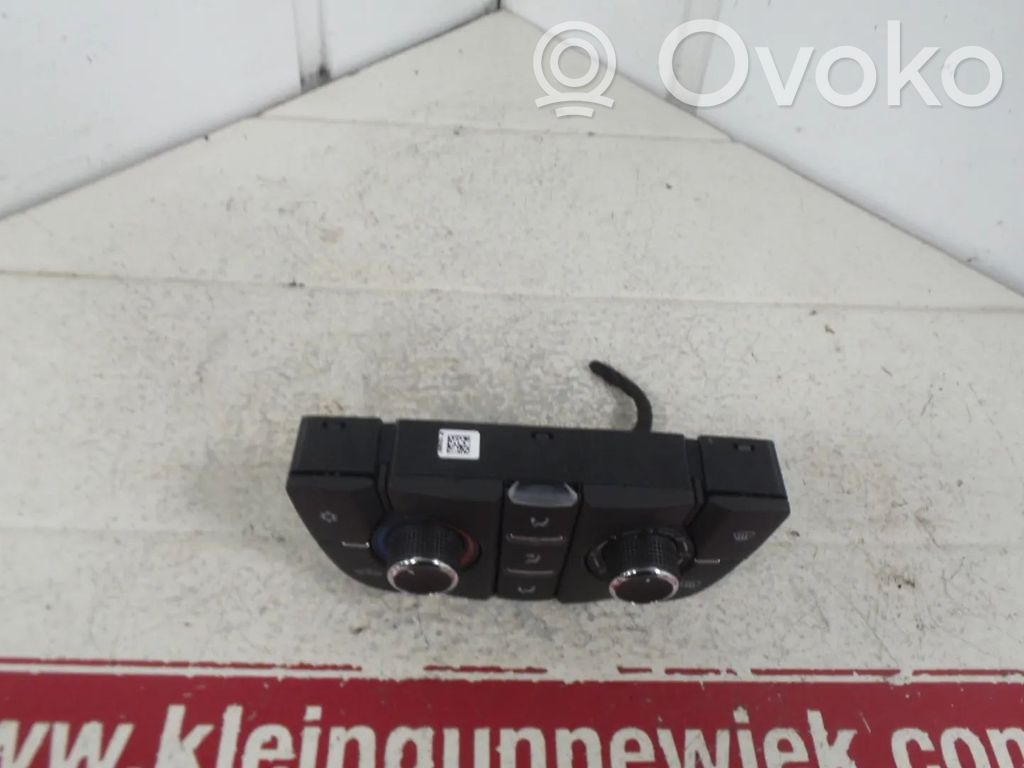Opel Astra J Panel klimatyzacji 