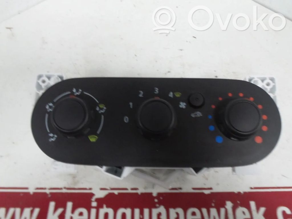 Opel Vivaro Unitate control climatizare 