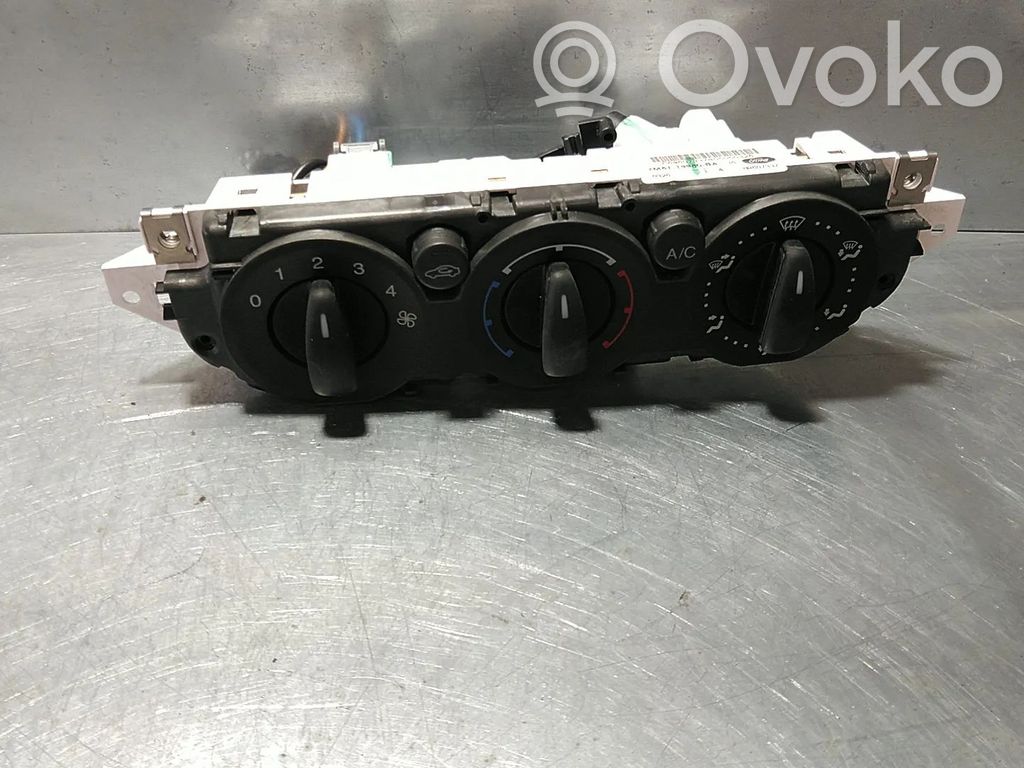 Climate control unit   7M5T19980BA