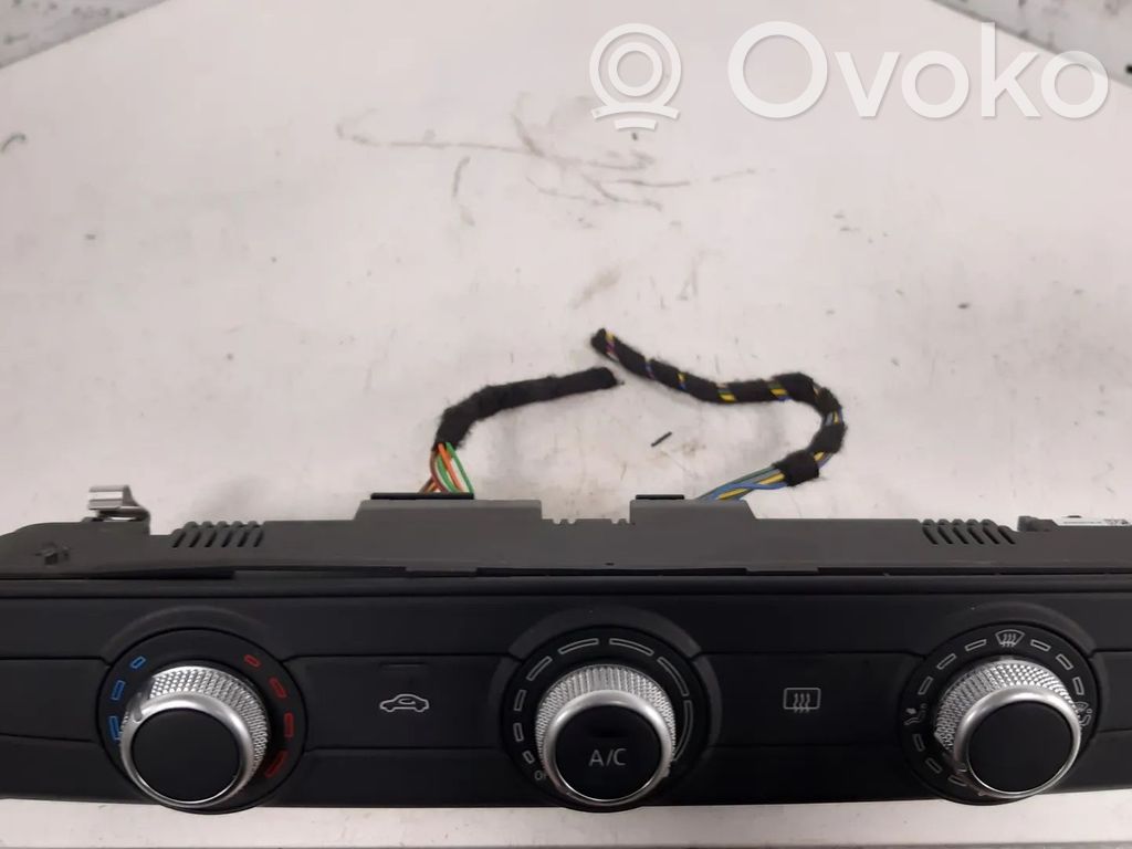 Audi Q2 - Climate control unit 