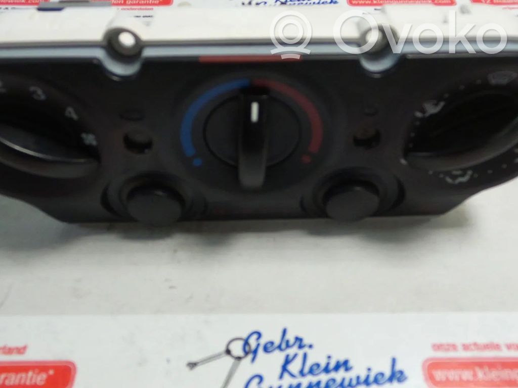 Ford Fiesta Climate control unit 