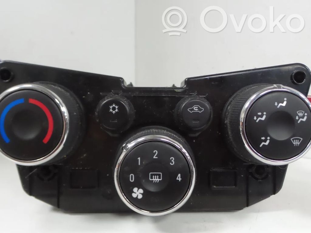 Chevrolet Aveo Panel klimatyzacji 