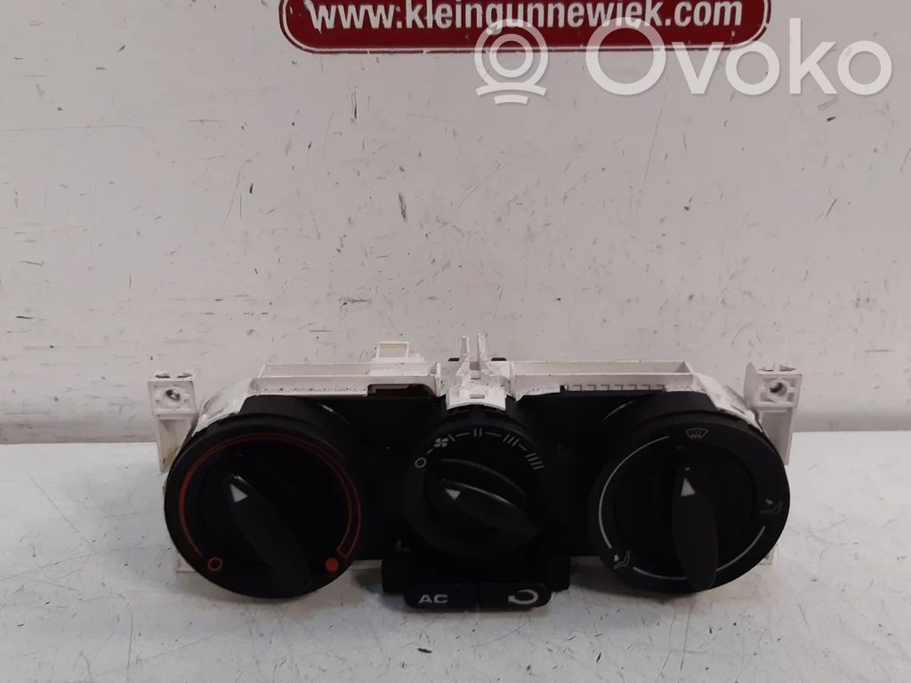 Seat Leon (1M) Centralina del climatizzatore 