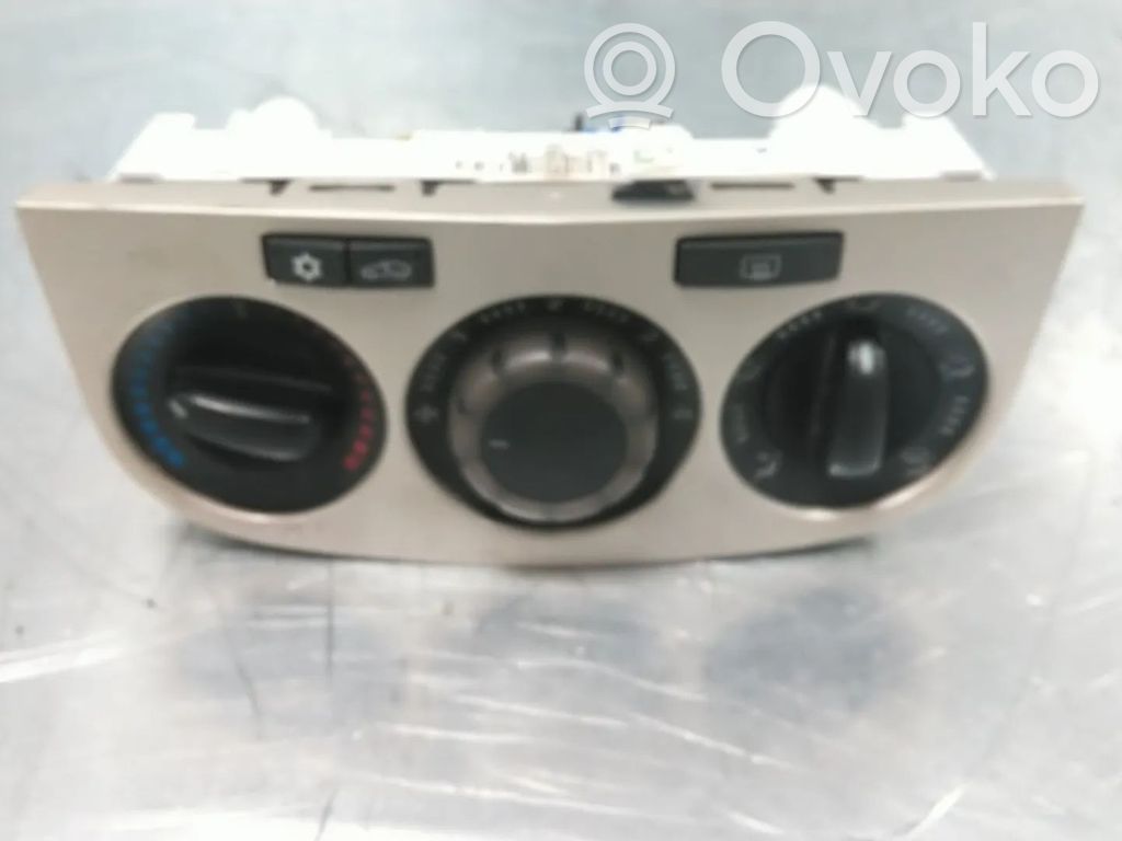 Opel Corsa D Climate control unit 