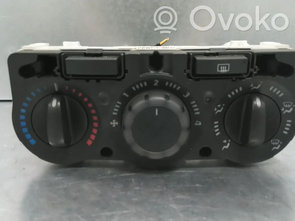 Opel Corsa D Climate control unit 