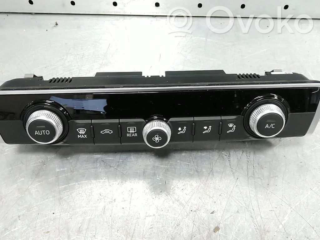Audi Q2 - Climate control unit 