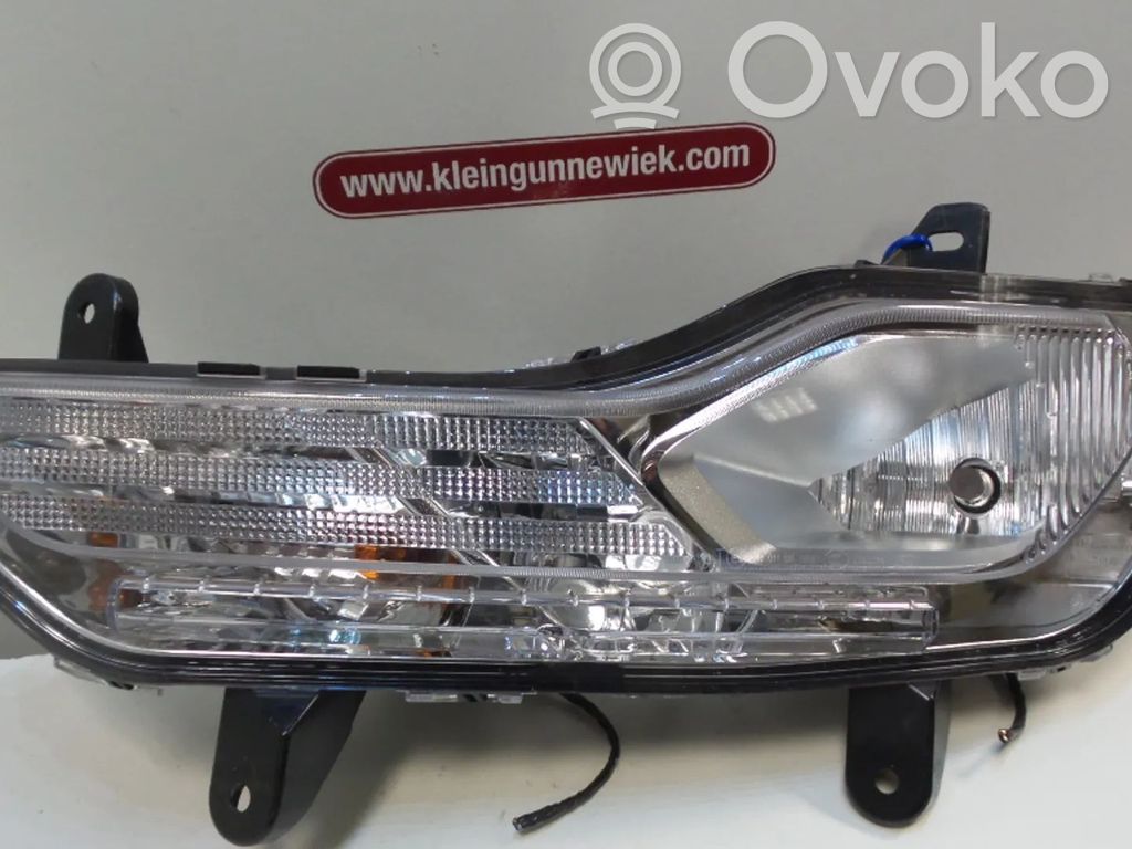Ford Kuga II Etusumuvalo 