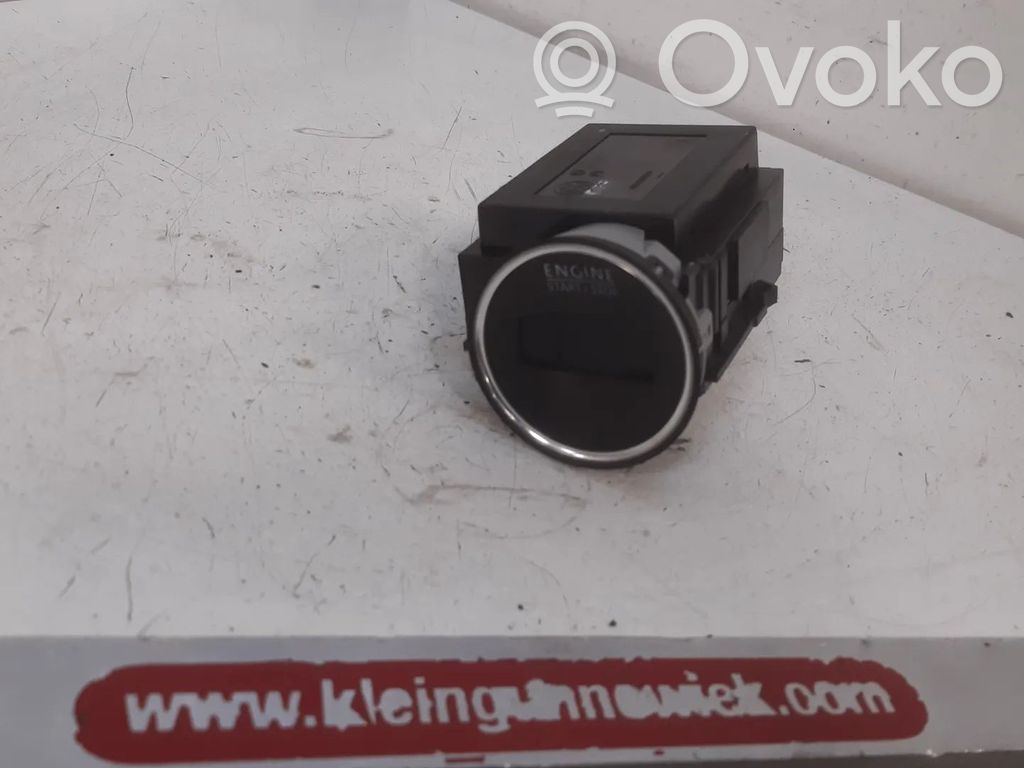 Volkswagen PASSAT B7 Virtalukon kytkin 